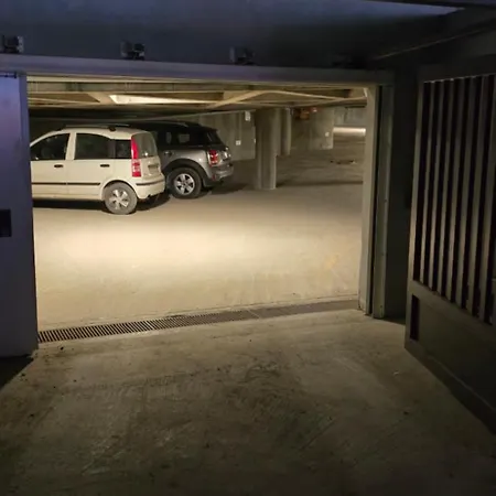 Mountain House G7 Free Private Parking