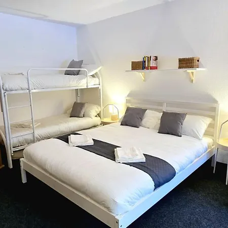 Mountain House G7 Free Private Parking شقة *